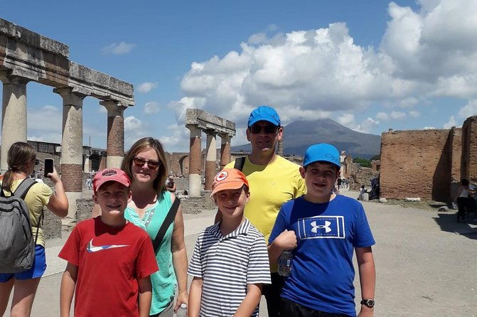 skip-the-line-private-tour-of-pompeii-for-kids-and-families