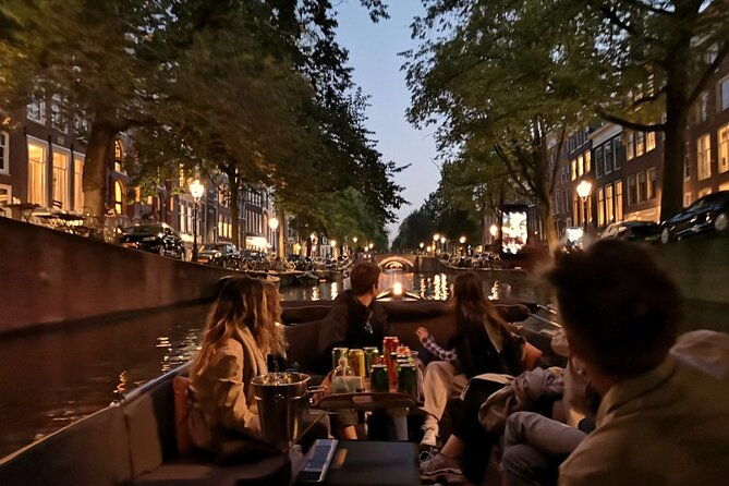 small-group-amsterdam-evening-cruise