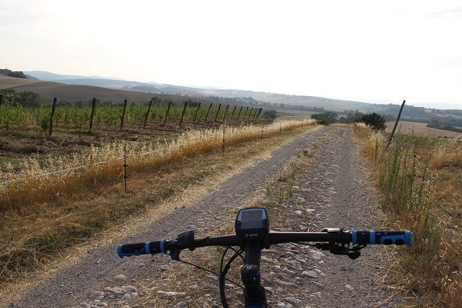 small-group-e-bike-chianti-tour-with-farm-lunch-from-siena-2