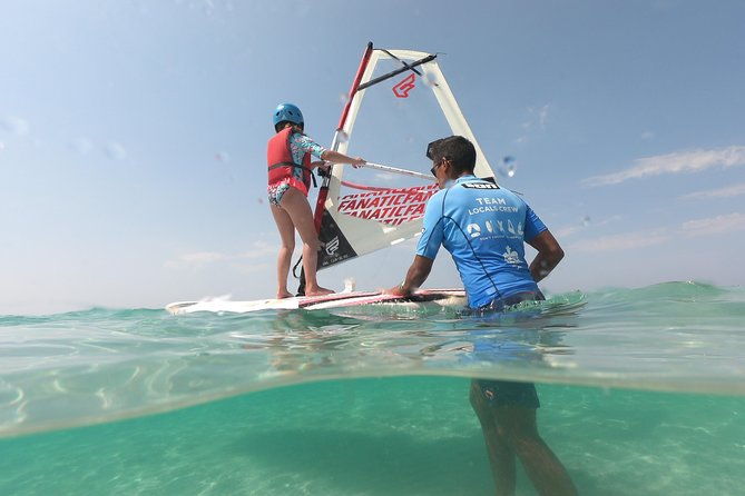 small-group-kiteboarding-lesson-in-puglia