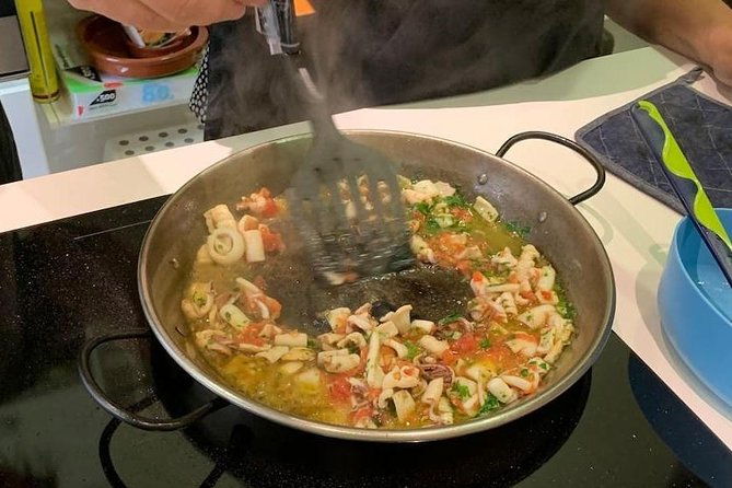 small-group-tapas-and-paella-cooking-class-in-madrid-2