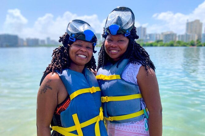 snorkeling-guided-tour-experience-in-condado-lagoon