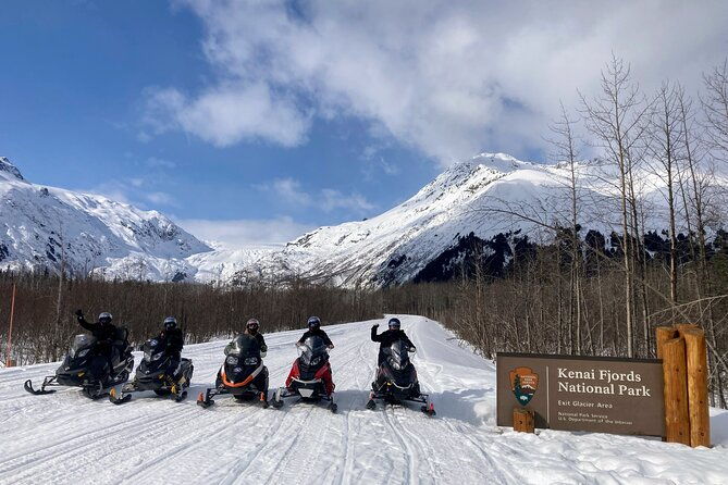 snowmobile-and-snowshoe-dual-adventure-in-kenai-fjords-np