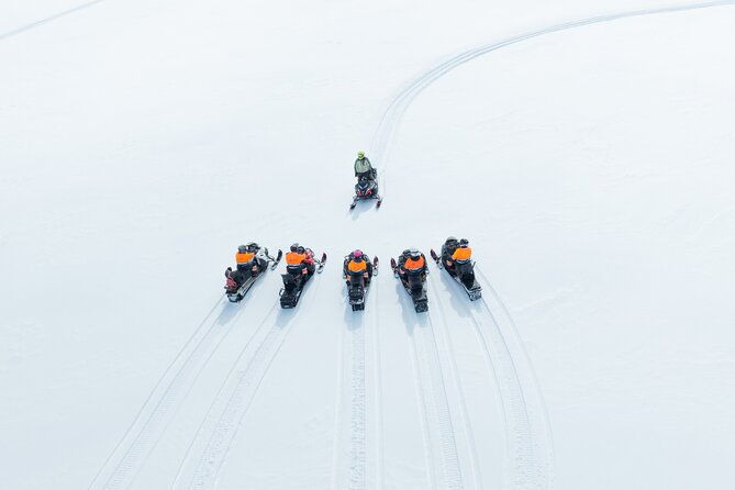 snowmobiling-on-langjokull-glacier-from-geysir-area