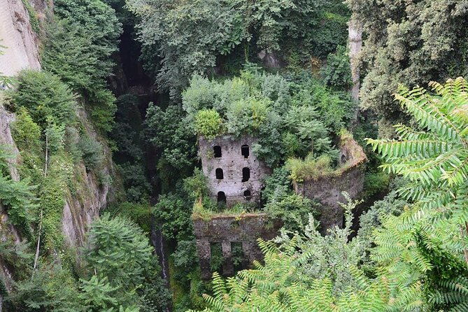 sorrento-walking-tour-with-limoncello-tasting