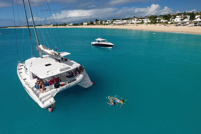 st-maarten-luxury-catamaran-full-day-group-charter