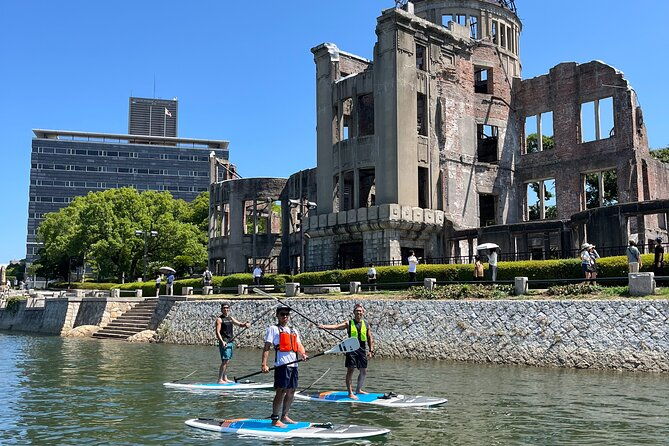 stand-up-paddle-boarding-in-hiroshima