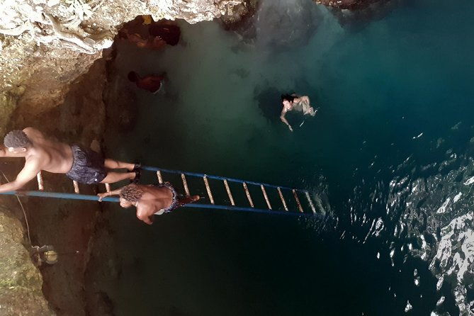 stepping-high-mountain-tour-and-blue-hole-mineral-spring-from-montego-bay