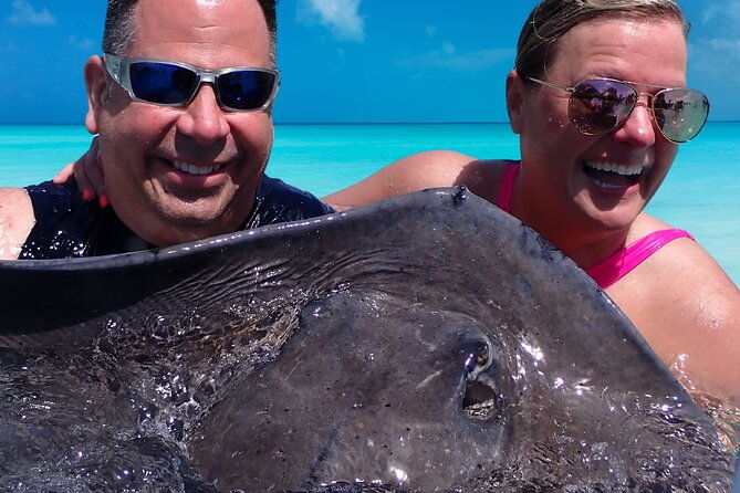 stingray-city-snorkeling-tour-for-cruise-ship-passengers