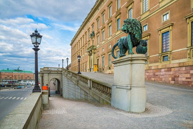 stockholm-highlights-a-walking-tour-of-history-and-culture