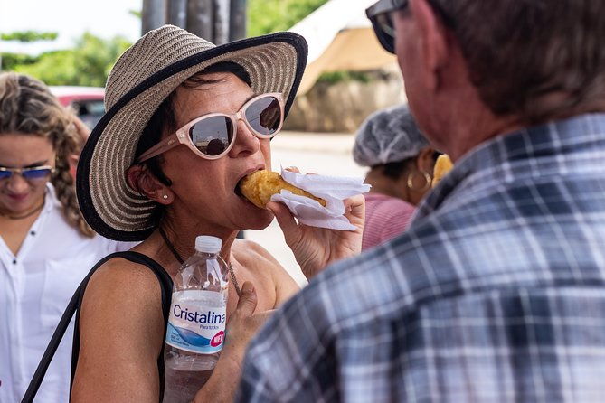 street-food-tour-with-julie