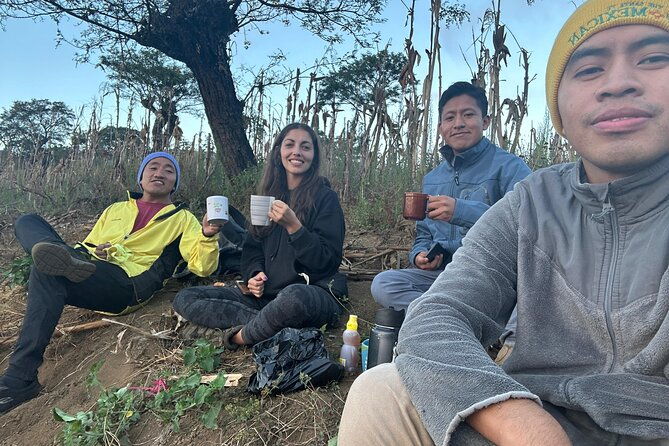 sunrise-and-waterfall-hike-in-santiago-zamora