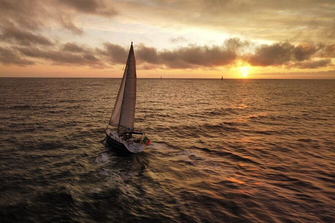 sunrise-sunset-moonlight-private-sailing-cruises-in-madeira-2