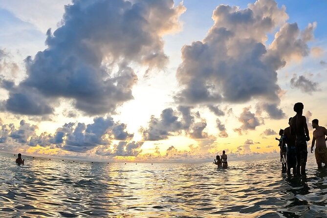 sunrise-tour-at-san-andres-natural-aquarium