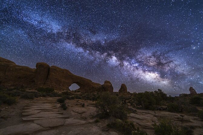 sunset-and-night-photography-in-arches-national-park