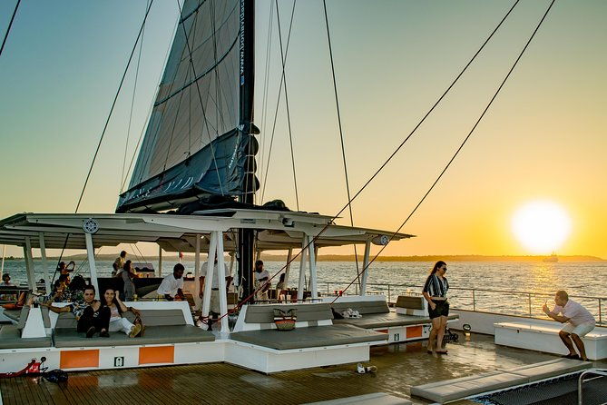 sunset-cruise-in-cartagena