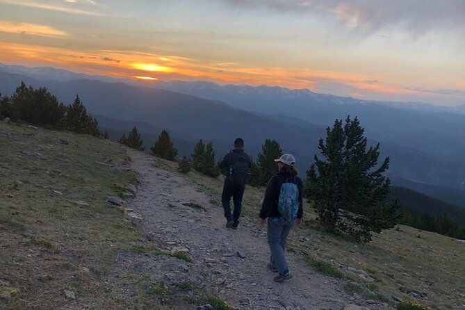 sunset-hiking-tour-in-the-rocky-mountains-near-denver-2