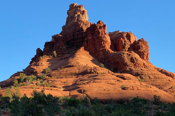 sunset-reiki-breathwork-and-sound-healing-at-bell-rock-in-sedona