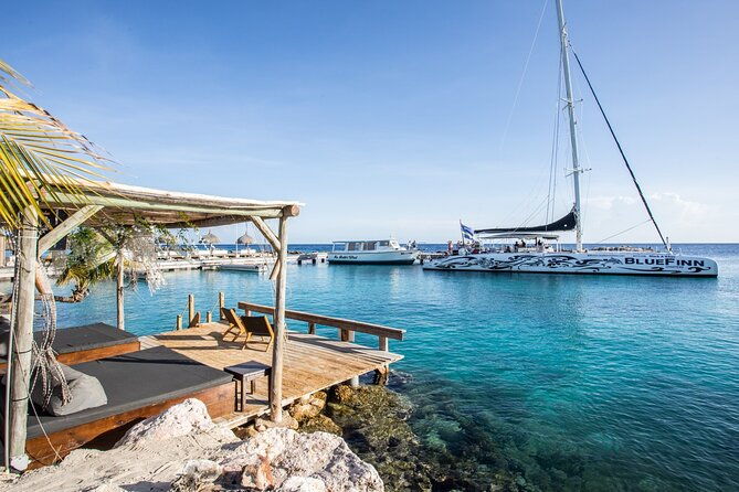 sunset-sailing-cruise-with-premium-drinks-and-bites