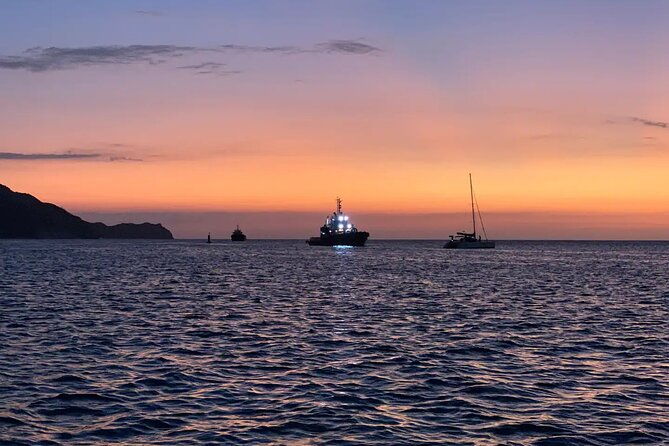 sunset-sailing-santa-marta-bay