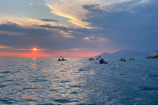 sunset-saranda-and-night-city-glow-kayak-or-sup-tour-2