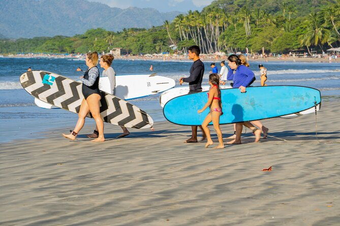 surf-lessons-in-tamarindo-for-kids-beginners-and-intermediates