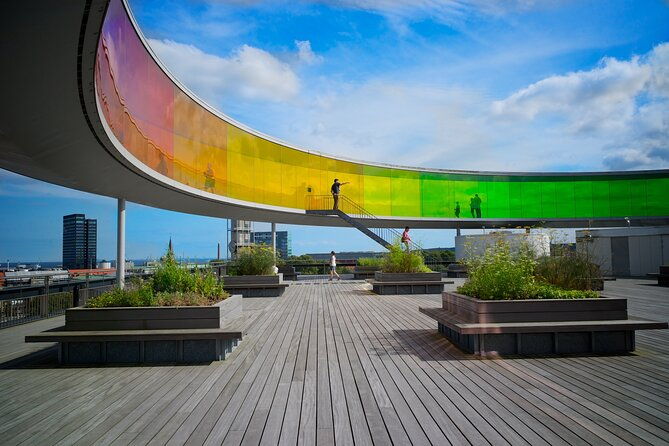 surprise-walk-of-aarhus-with-a-local