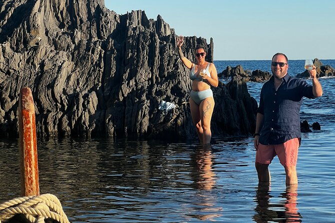 swimenjoy-5-terre-on-the-pink-hyena-with-captain-jenny-2