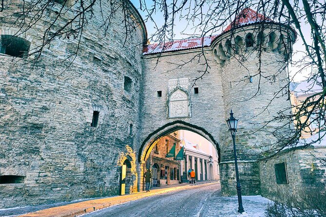 tales-of-old-tallinn-2-hour-walking-tour