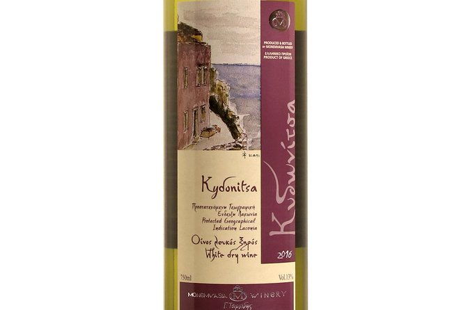 taste-the-best-monemvasia-has-to-offer-wine-liquors-olive-oil-bee-honey-2