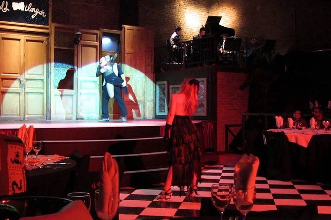 the-best-montevideo-dinner-show-tango-and-candombe-el-milongon