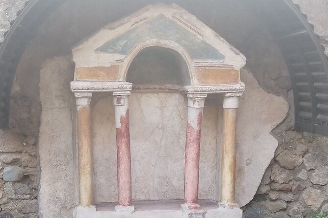 the-charm-of-pompeii-and-herculaneum-private-tour-with-official-guide