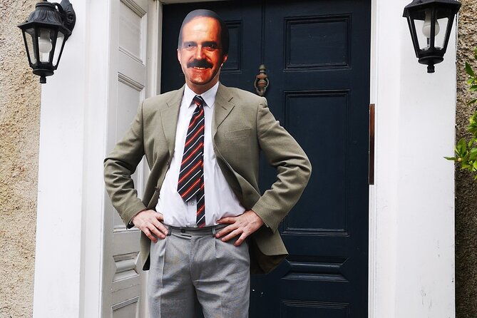 the-fawlty-tours-walking-experience