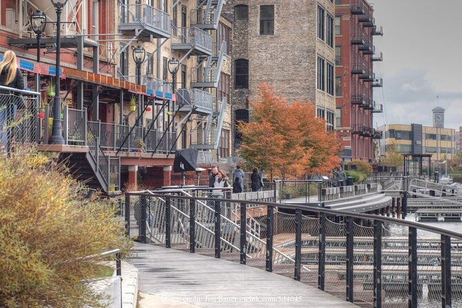 the-ghosts-of-milwaukee-the-haunted-third-ward-private-tour