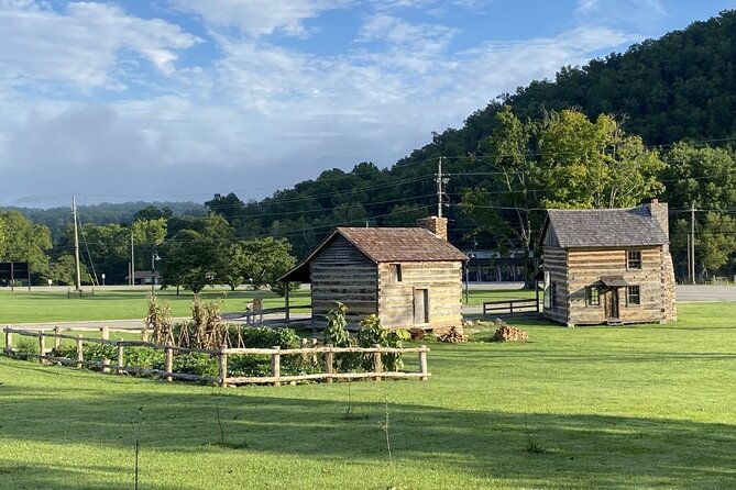 ticket-pass-to-the-great-smoky-mountains-heritage-center-self-guided-tour