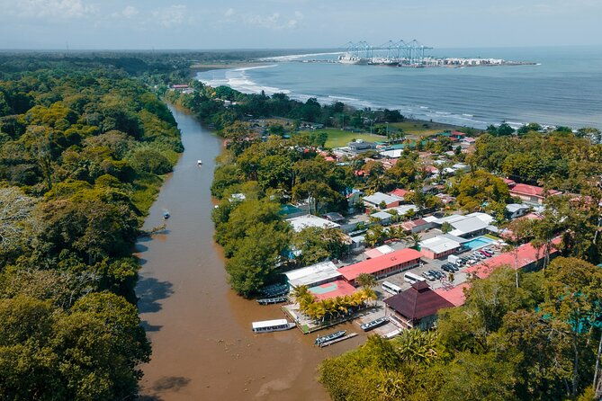 tortuguero-canals-tour-and-puerto-limon-highlights-private