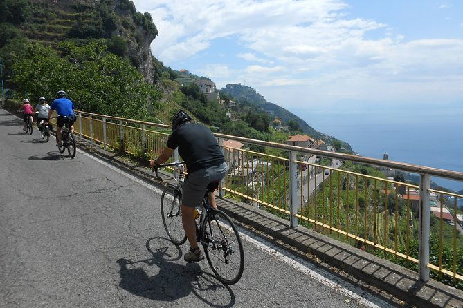 tour-of-agerola-by-bike