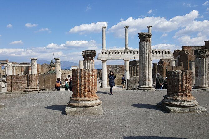 tour-of-pompeii-amalfi-coast-with-skip-the-line-pick-up-from-naples-port