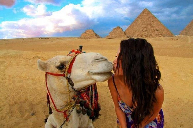 tour-to-giza-pyramids-egyptian-museum-from-alexandria-by-car