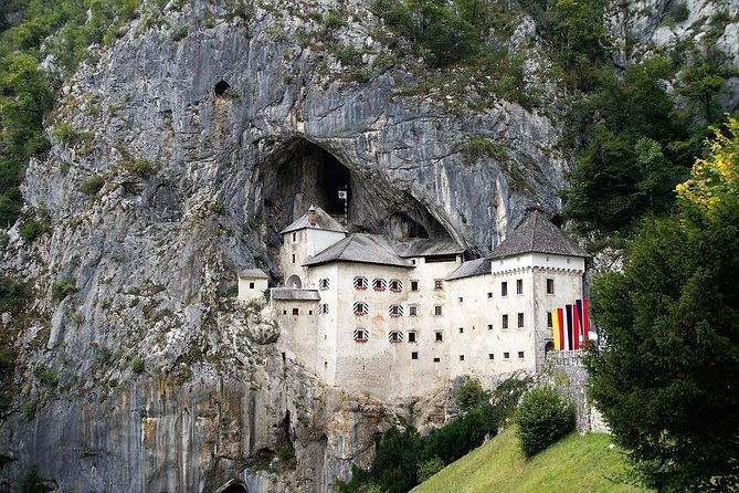 tour-to-postojna-and-predjama-castle-from-koper-2