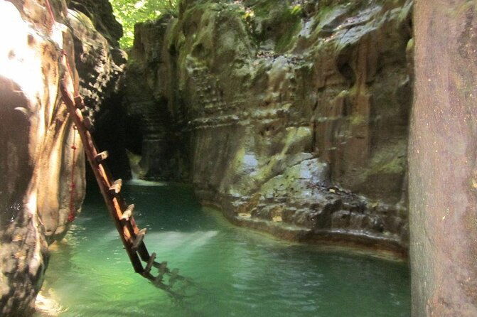 tour-to-the-damajagua-waterfalls