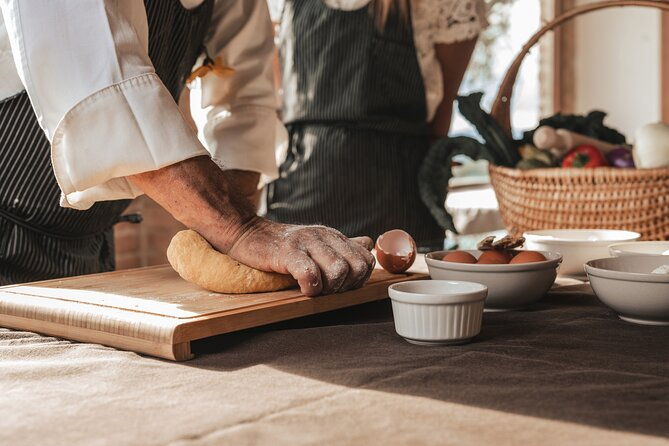traditional-farmhouse-cooking-experience-in-lucca-with-lunch-or-dinner