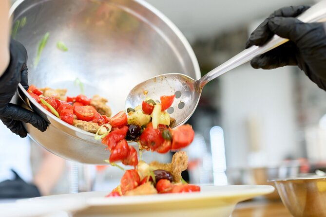 traditional-kouzina-santorini-cooking-experience