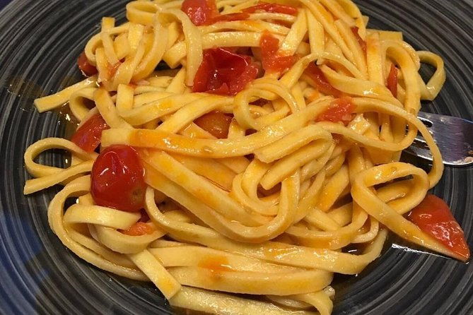 traditional-neapolitan-dinner-in-pompei-villa-franca-family-restourant