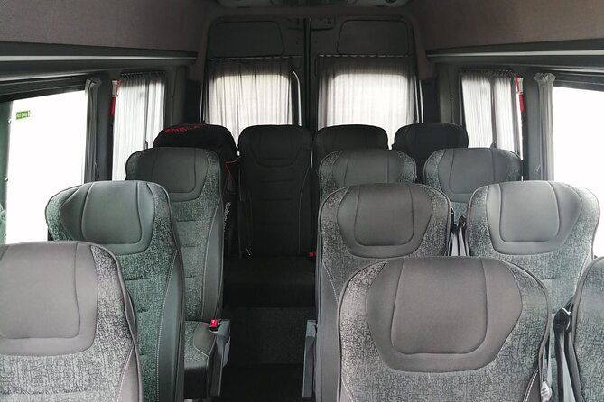 transfer-from-kayseri-and-nevsehir-airport-cappadocia-mercedes-for-16-people