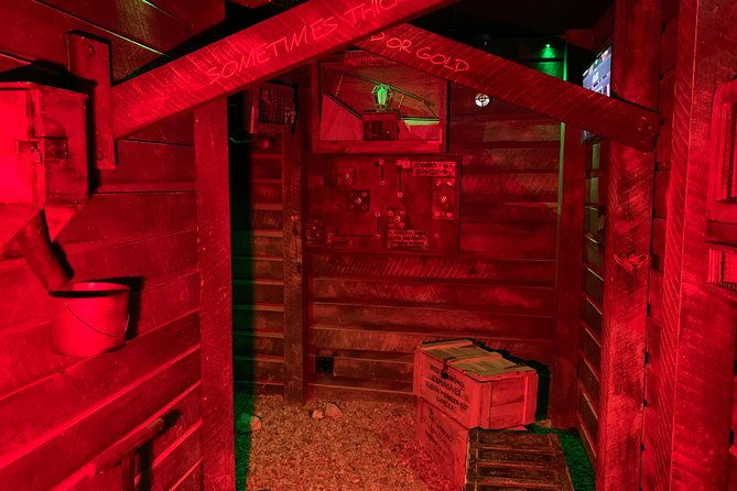 trapped-below-underground-escape-room-adventure-at-extreme-escape-san-antonio