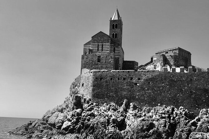 trekking-an-island-of-palmaria