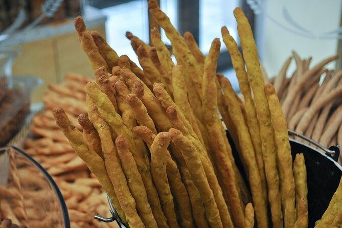 turin-aperitivo-street-food-tour-delights-by-do-eat-better