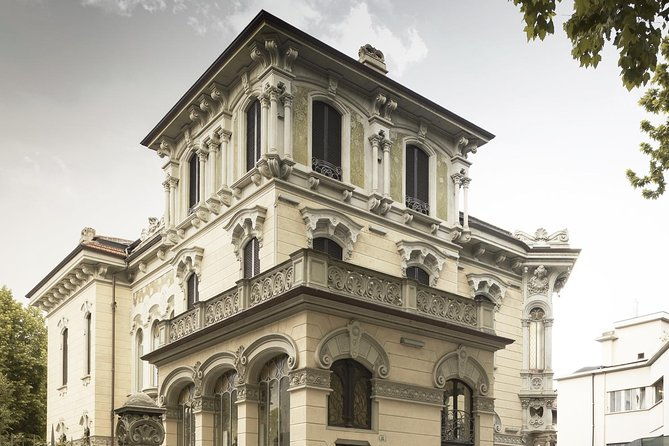 turin-art-nouveau-walking-tour-and-coffee-break
