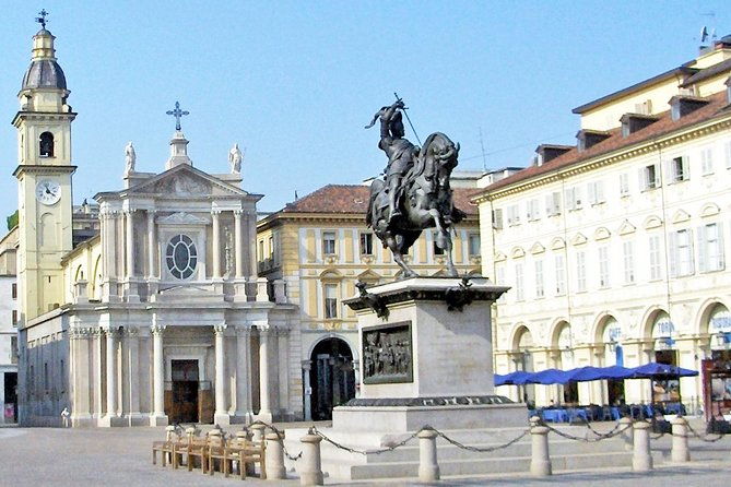 turin-highlights-private-walking-tour-with-piazza-castello-and-piazza-san-carlo-2